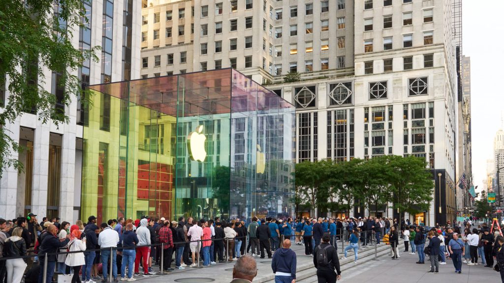 Customers can discover and buy Apple products at their local Apple Store. Photo: Apple